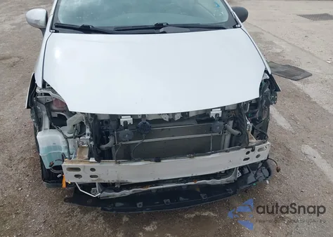 2014 Toyota Prius Two z USA, uszkodzony, nr VIN JTDKN3DU8E0365820